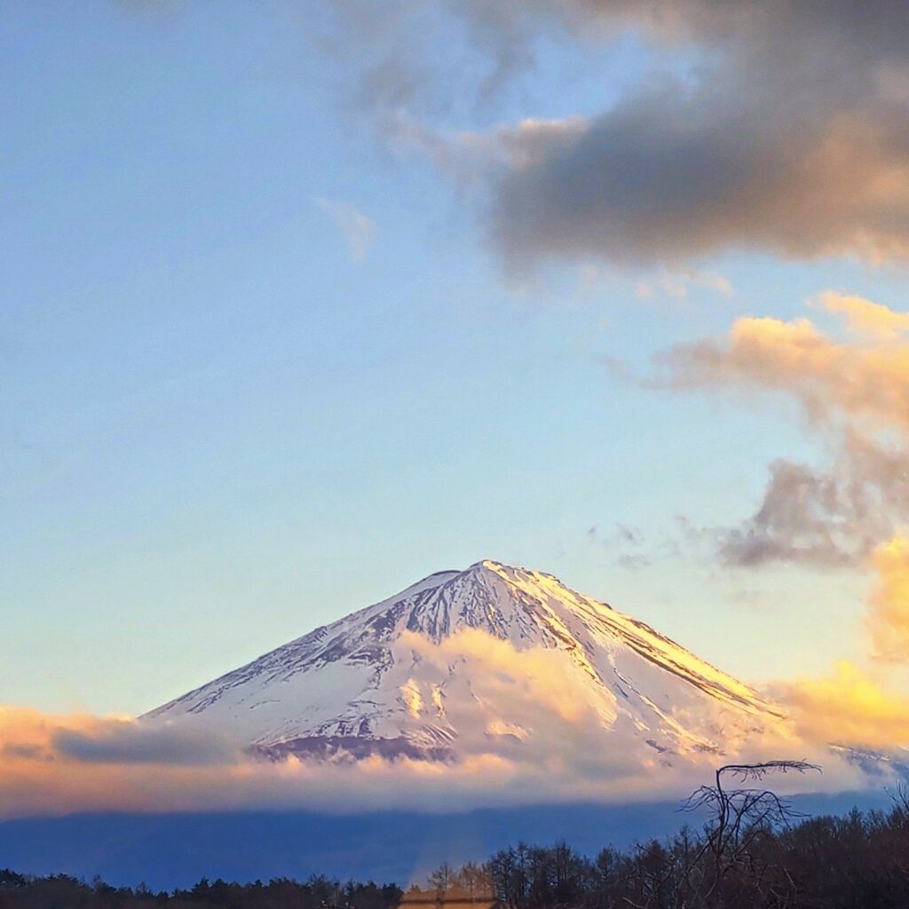 sorriso carino-beautiful Japan 富士山https://sorrisocarino.com/wp-content/uploads/2024/02/beautiful-Japan-富士山.jpg