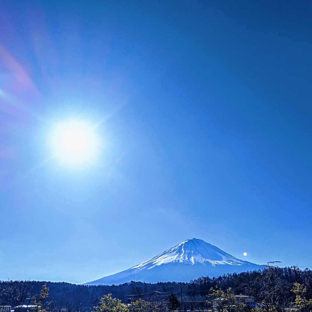 sorriso carino-富士山燦々https://sorrisocarino.com/wp-content/uploads/2024/02/富士山燦々-scaled.jpg