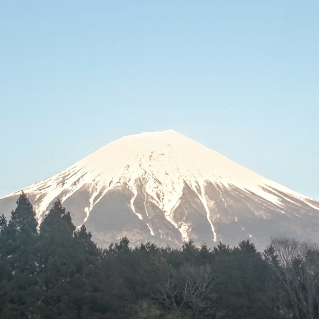 富士山の祝福https://sorrisocarino.com/wp-content/uploads/2024/03/DSC_83614.jpg